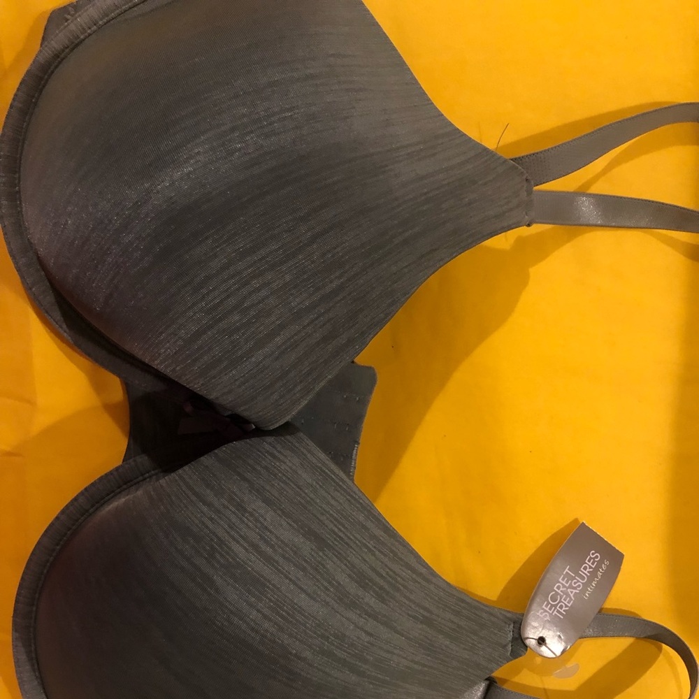 Brand new 36DDD grey bra
